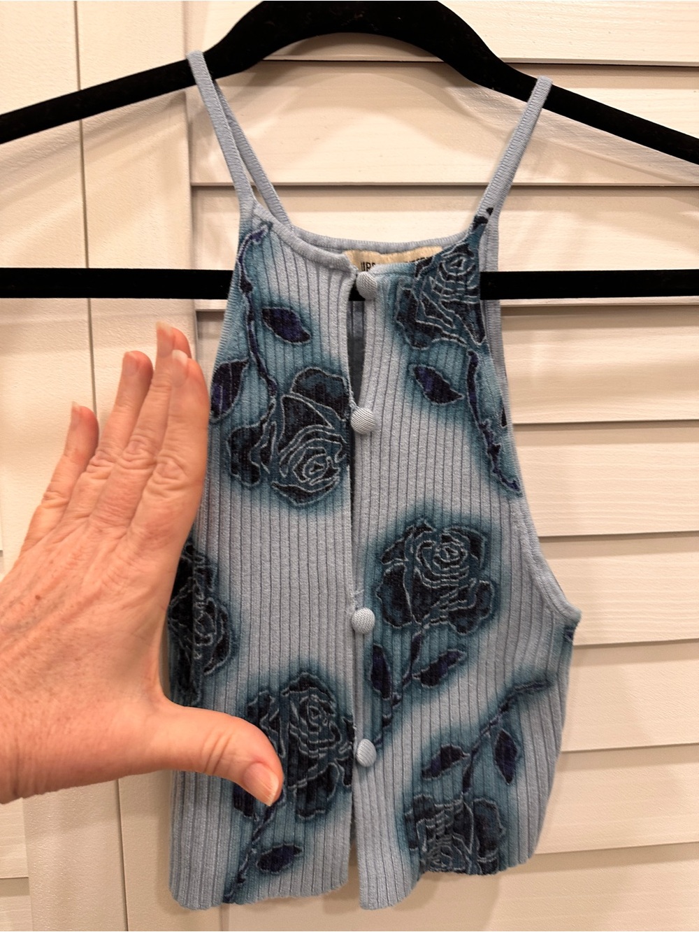 Urban Outfitters Light Blue Ribbed Floral button up Tank size S